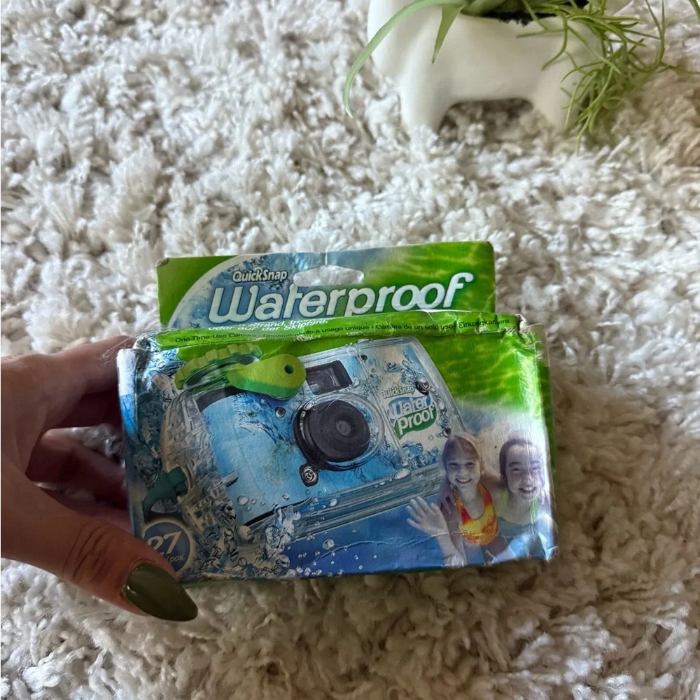 Fujifilm QuickSnap Waterproof Camera - Vibrant Blue and Green